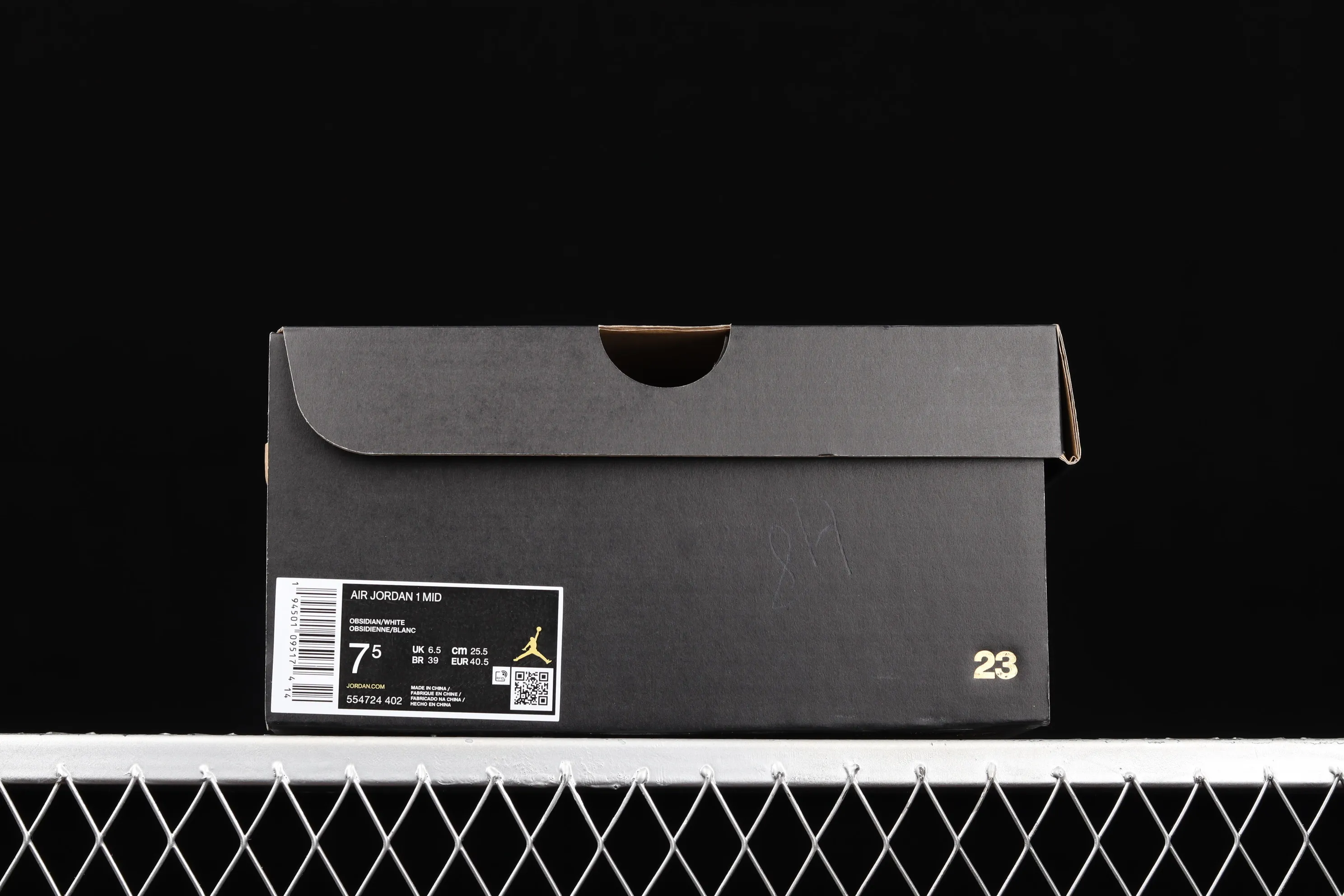 All categories Air Jordan Jordan series basketball shoes Air Jordan 1 Mid Air Jordan 1 Mid SE AJ1 Joe 1 dark blue China basketball shoes 554724-402